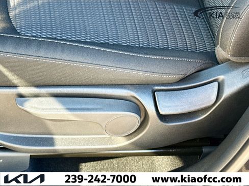 New 2026 Kia Sorento LX image 24