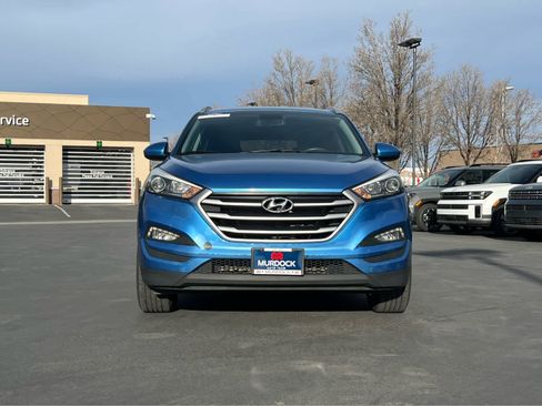 Used 2018 Hyundai Tucson SEL image 3