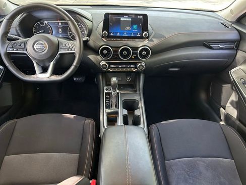 Used 2023 Nissan Sentra SR w/ Electronics Package FWD image 11