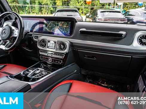 Used 2021 Mercedes-Benz G 63 AMG 4MATIC w/ Seat Comfort Package image 27
