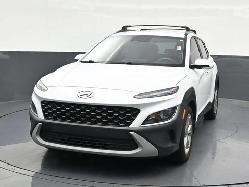 Used 2022 Hyundai Kona SEL FWD image 9