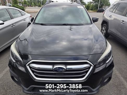 Used 2019 Subaru Outback 3.6R Limited AWD/4WD image 11