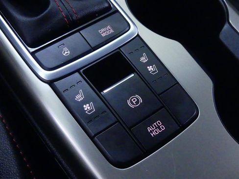 Used 2020 Kia Optima SX image 12