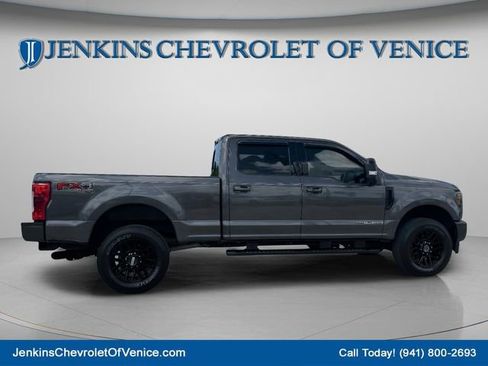 Used 2019 Ford F250 Lariat w/ Lariat Ultimate Package AWD/4WD image 3