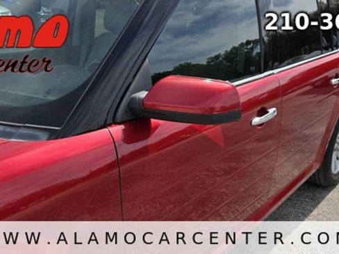 Used 2011 Ford Flex SEL w/ Rapid Spec Order Code FWD image 9