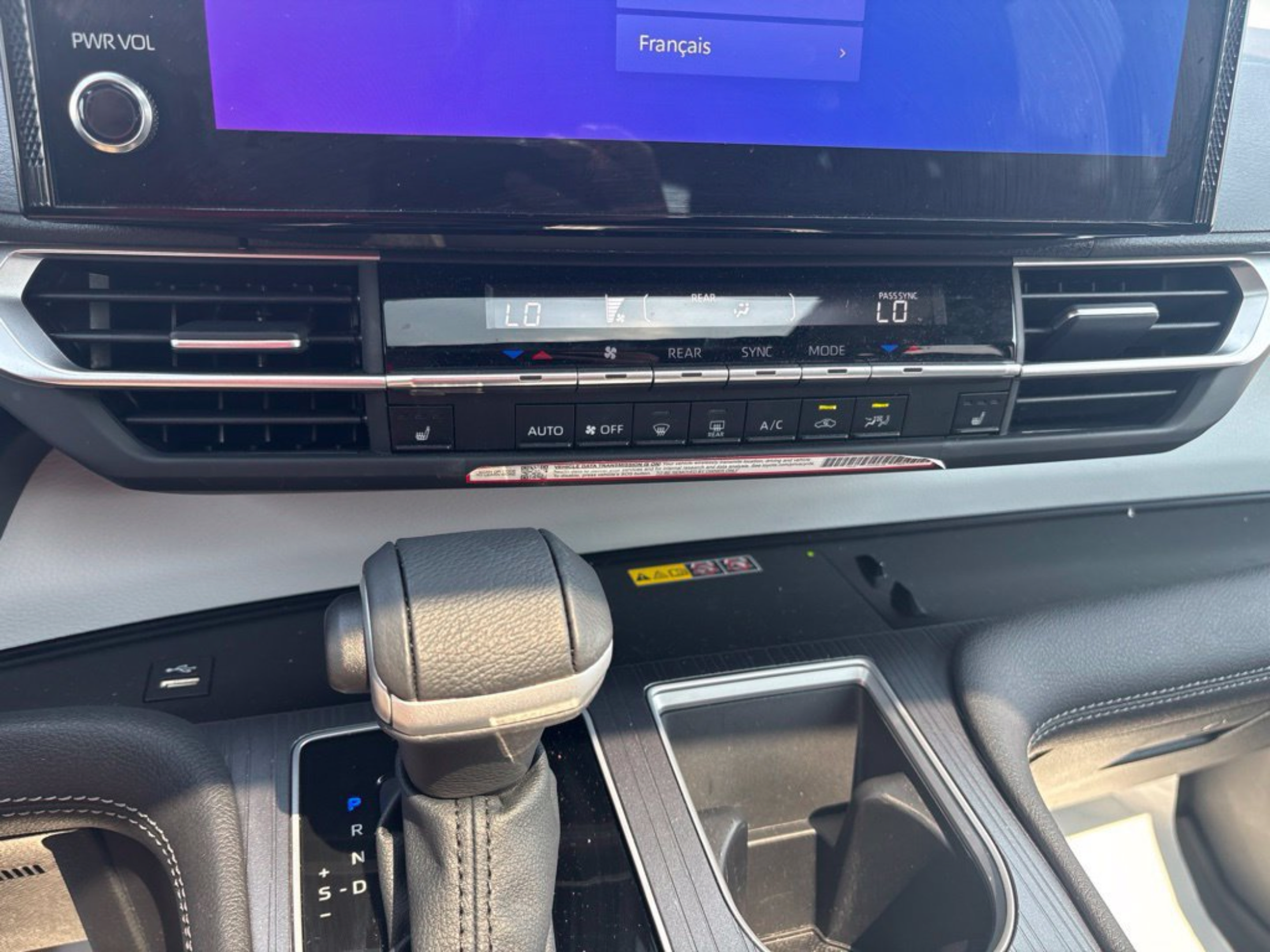 Certified 2026 Toyota Sienna XLE FWD image 18