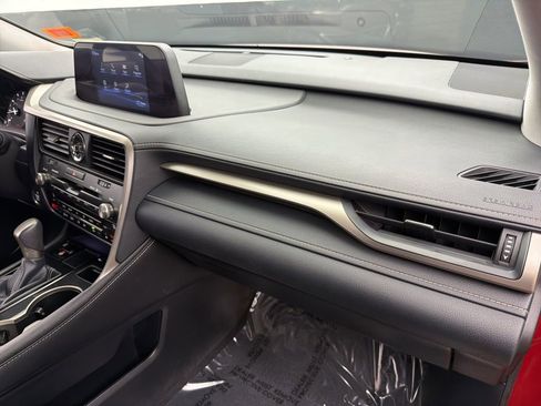 Used 2022 Lexus RX 350L AWD image 28