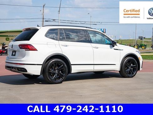Certified 2023 Volkswagen Tiguan SE R-Line image 6
