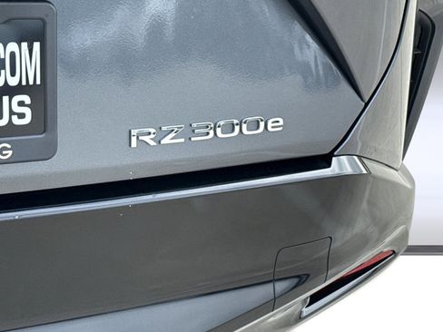 Used 2025 Lexus RZ 300e w/ Accessory Package (2T) image 20