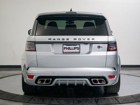 Used 2022 Land Rover Range Rover Sport SVR image 4