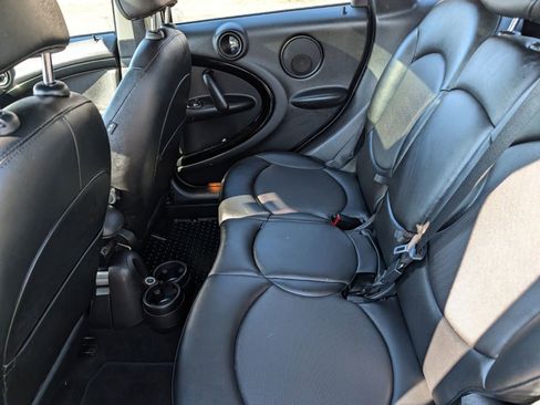 Used 2014 MINI Cooper Countryman Base image 16