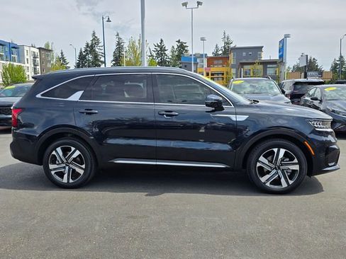 Certified 2023 Kia Sorento EX AWD/4WD image 7