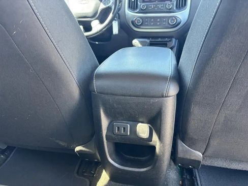 Used 2018 Chevrolet Colorado LT AWD/4WD image 22