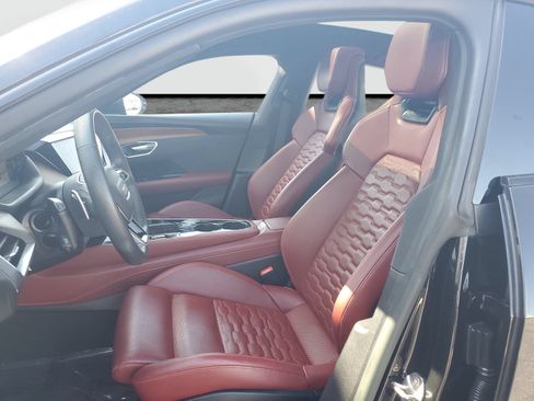 Used 2023 Audi e-tron GT Prestige AWD/4WD image 18