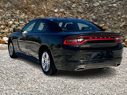 Used 2021 Dodge Charger SXT w/ Leather Interior Group image 10