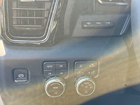 New 2026 GMC Sierra 1500 AT4X AWD/4WD image 20