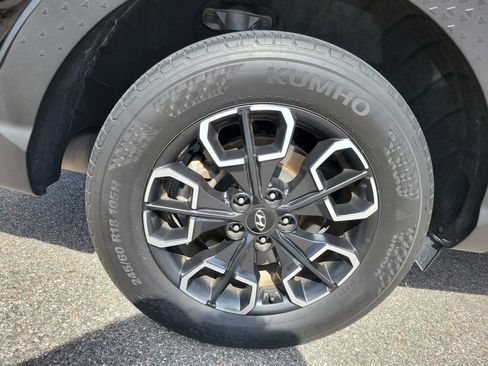 Used 2022 Hyundai Santa Cruz SEL w/ Activity Package FWD image 6