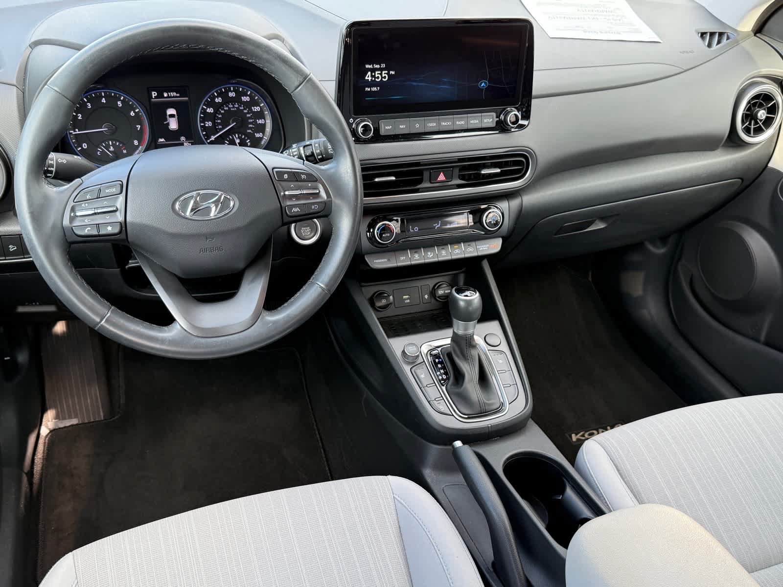 Used 2023 Hyundai Kona SEL w/ Convenience Package FWD image 12