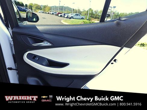 Used 2024 Buick Encore GX Avenir w/ Avenir Technology Package image 24