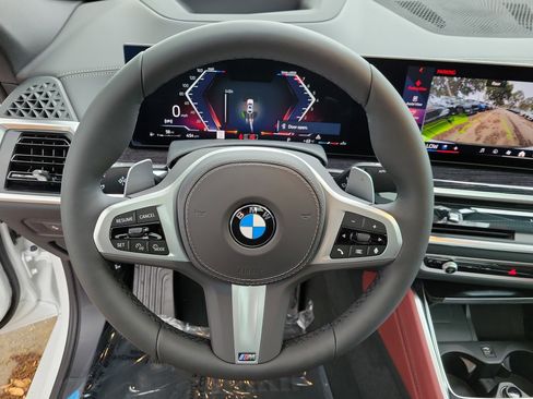 New 2026 BMW X6 xDrive40i image 18