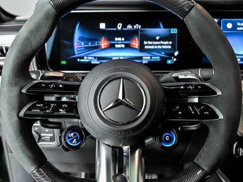 Used 2025 Mercedes-Benz G 63 AMG 4MATIC image 24