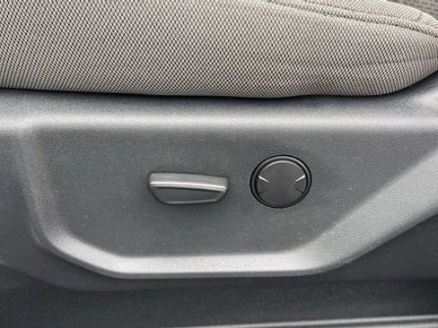 Used 2022 Ford F250 XLT w/ XLT Premium Package image 11