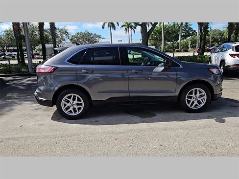 Used 2024 Ford Edge SEL image 35