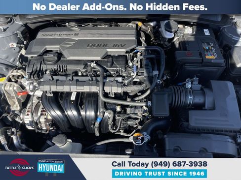 Certified 2024 Hyundai Elantra Limited image 28