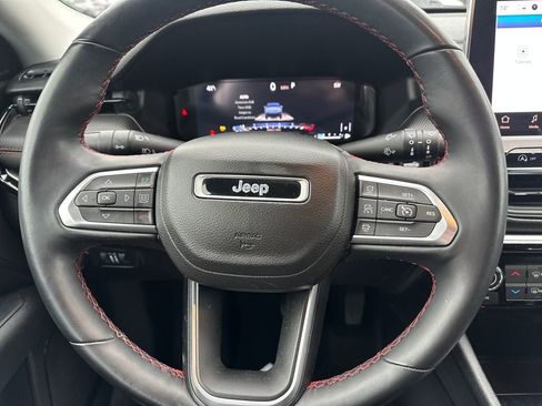 Used 2022 Jeep Compass Trailhawk w/ Trailhawk Elite Group image 19