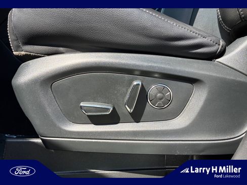 Used 2020 Ford Explorer ST w/ Premium Technology Package AWD/4WD image 14