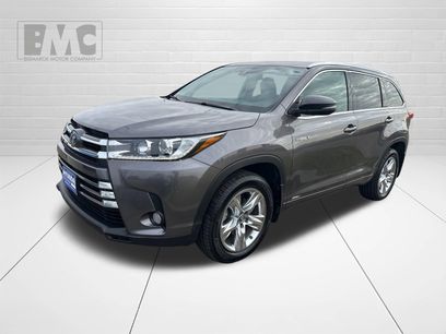 Used 2018 Toyota Highlander Limited w/ Carpet Mat Package (TMS)