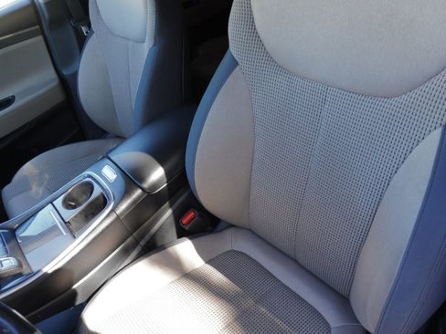 Used 2021 Hyundai Santa Fe SEL w/ Convenience Package image 35