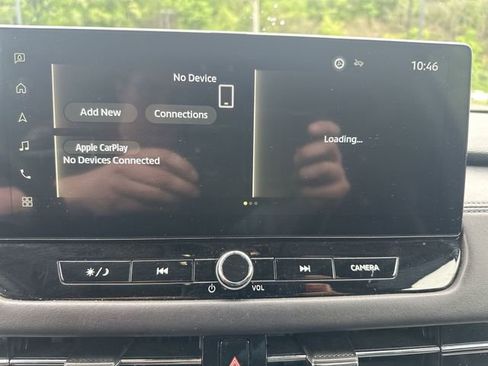 Used 2025 Mitsubishi Outlander AWD image 21