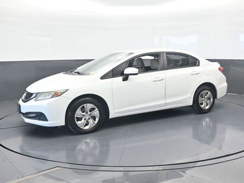 Used 2014 Honda Civic LX image 2