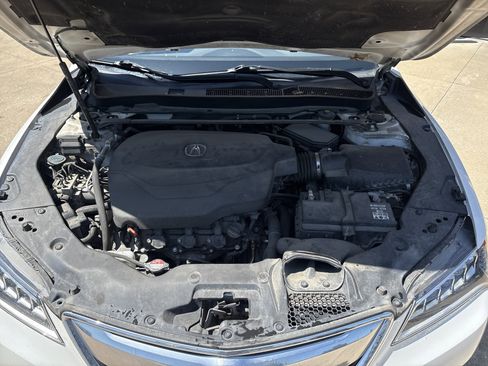 Used 2015 Acura TLX V6 w/ Technology Package FWD image 34