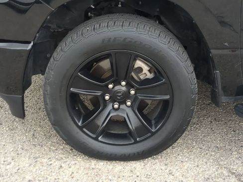 Certified 2022 RAM 1500 Big Horn w/ Night Edition AWD/4WD image 14
