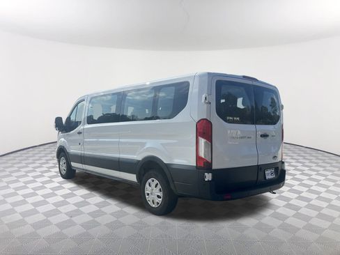 Used 2022 Ford Transit 350 XLT image 9