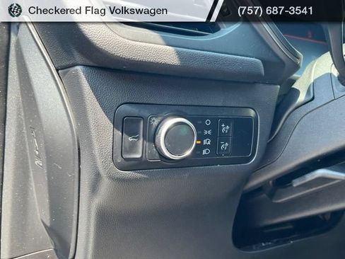 Used 2024 Ford Escape Active AWD/4WD image 17