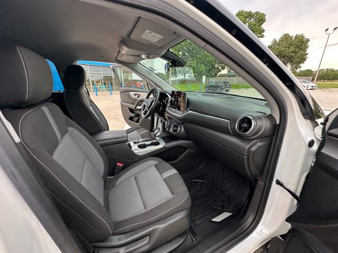 Used 2023 Chevrolet Blazer LT w/ Midnight/Sport Edition AWD/4WD image 43