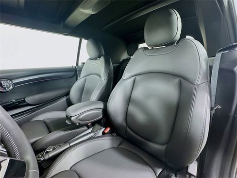 Used 2024 MINI Cooper S image 11