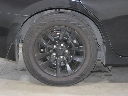 Used 2017 Nissan Altima 2.5 S w/ Power Driver Seat Package FWD image 12