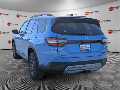 New 2025 Honda Pilot TrailSport image 7