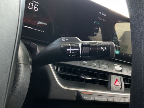 Used 2025 Kia K4 FWD image 28