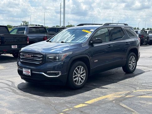 Used 2019 GMC Acadia SLT AWD/4WD image 7