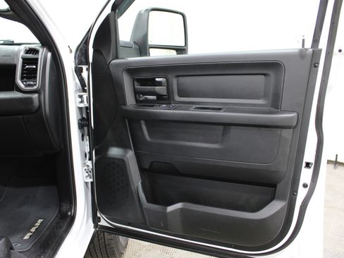 Used 2023 RAM 2500 Tradesman image 25