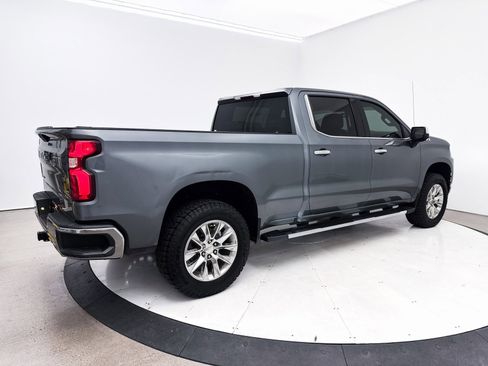 Used 2019 Chevrolet Silverado 1500 LTZ image 16