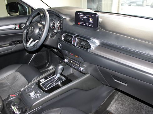 Used 2019 MAZDA CX-5 Touring FWD image 30