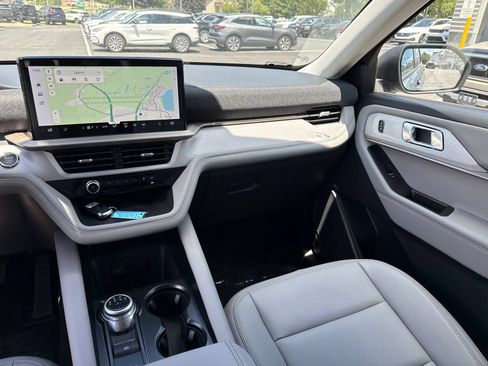 New 2026 Ford Explorer Active w/ Active Comfort Package AWD/4WD image 38