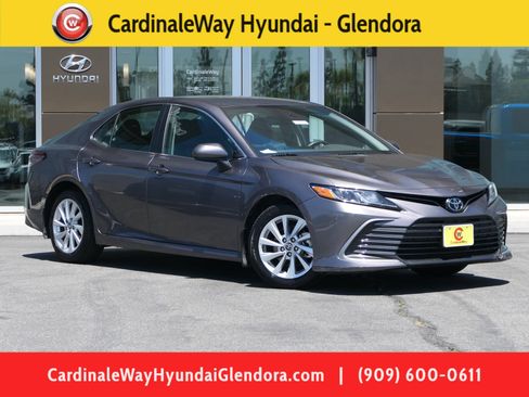 Used 2024 Toyota Camry LE FWD image 1