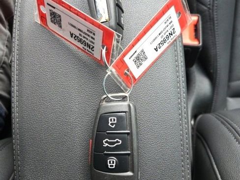 Used 2021 Audi Q3 2.0T Premium w/ Convenience Package image 15